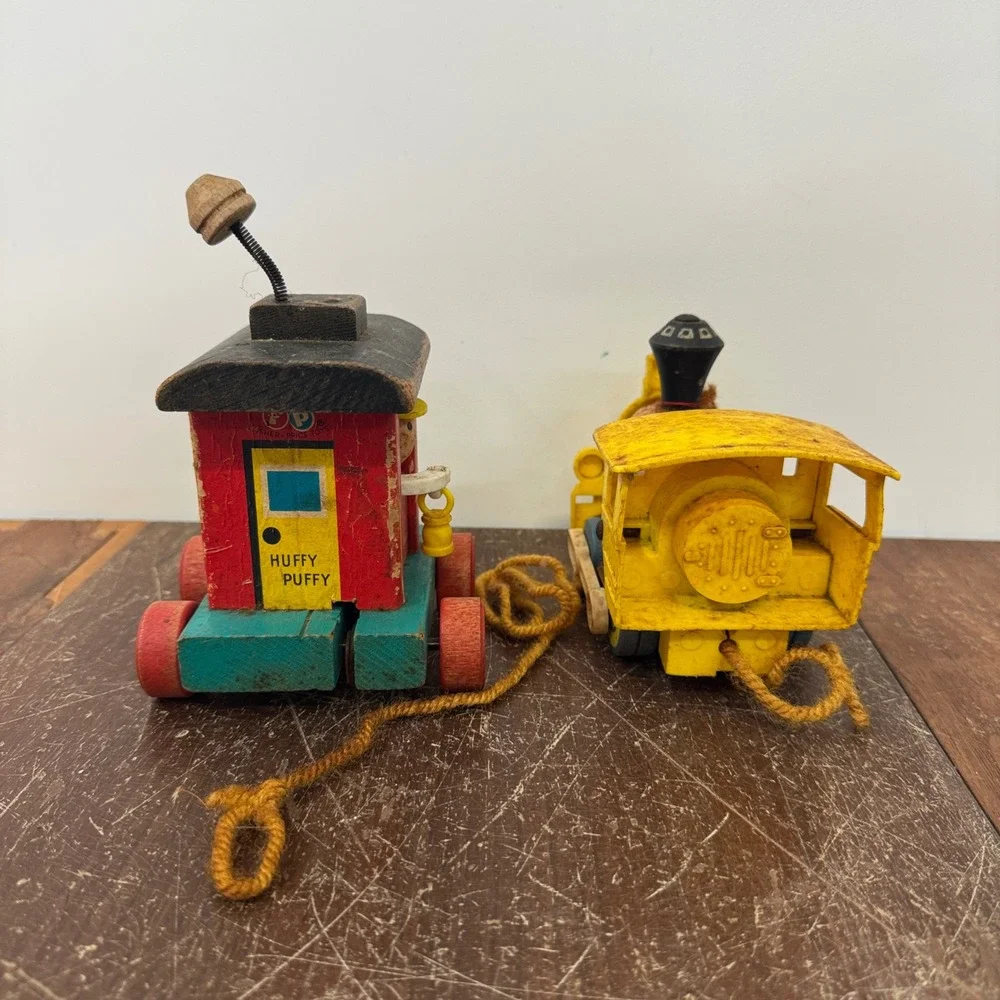 Vintage 1964 Fisher Price Huffy Puffy Train Wooden Pull‎ Toy Set